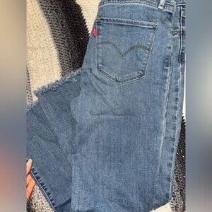 Levi’s Jeans